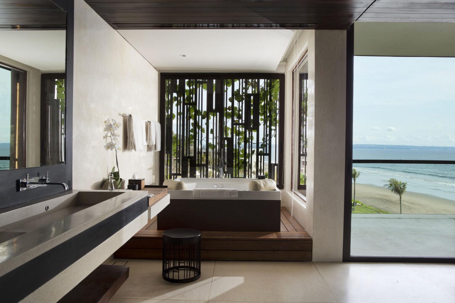 Alila-Seminyak-Penthouse-Bathroom.jpg