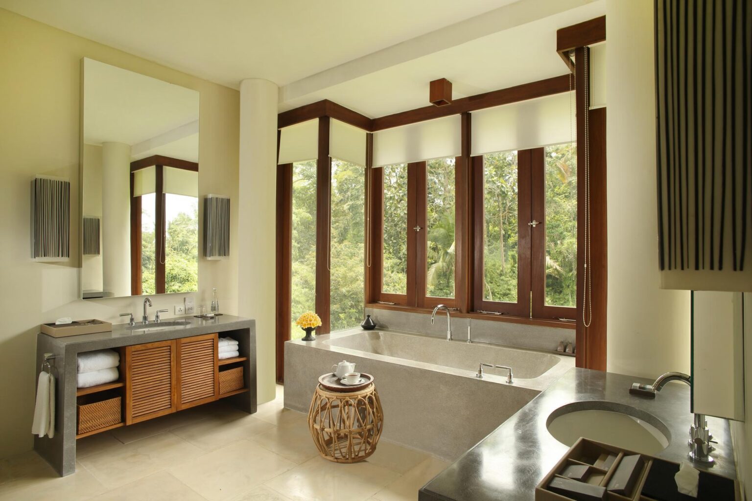 Alila-Ubud-Accommodation-Terrace-Tree-Villa-Bathroom.jpg
