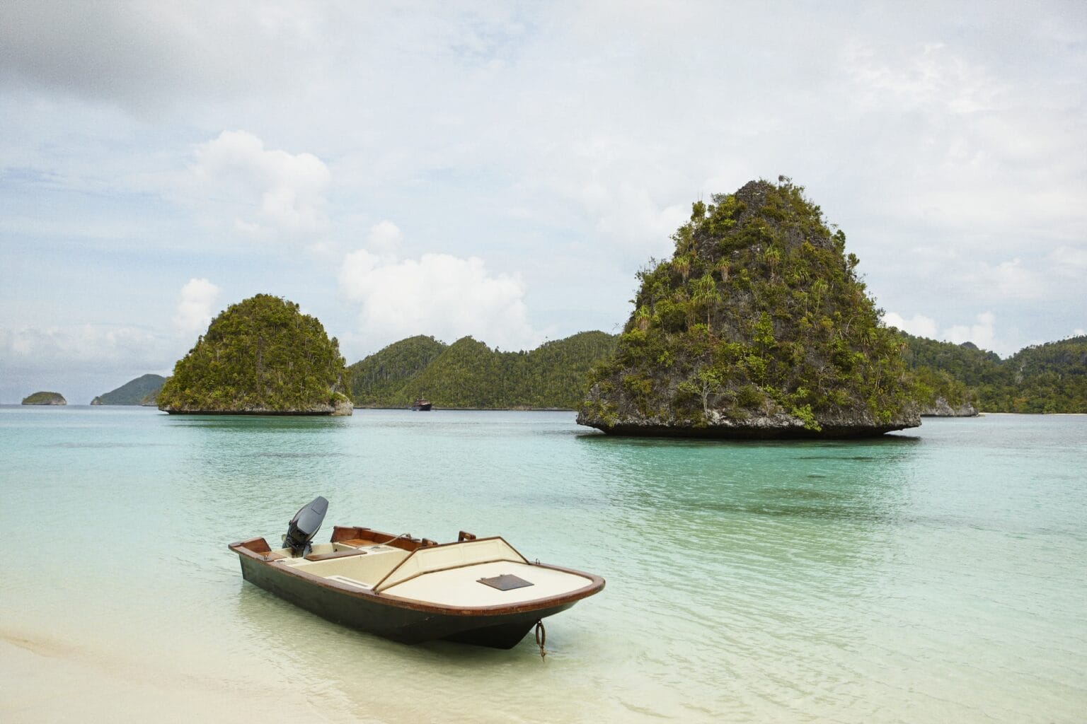 Amanikan-Indonesia-Raja-Ampat-Expedition_Original_1697.jpg