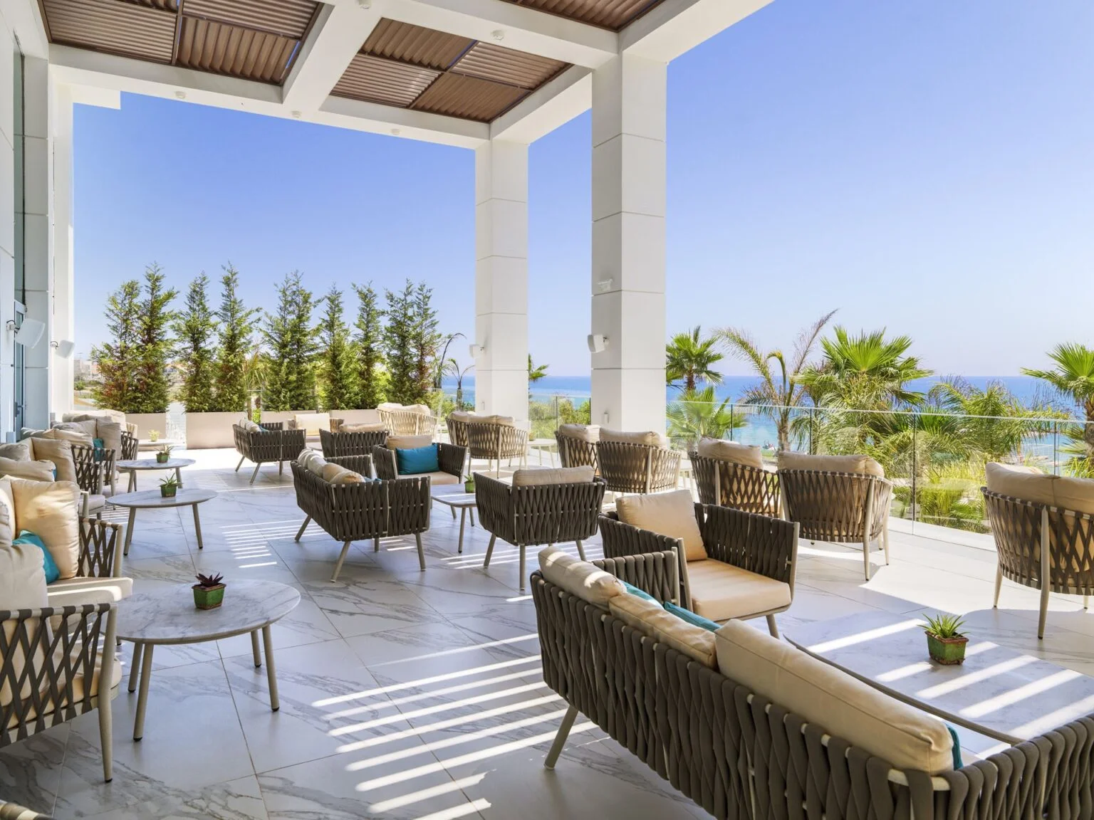 restaurant terrace at Amavi, MadeForTwo Hotels