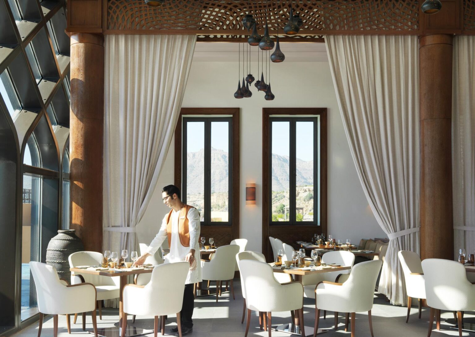 Anantara-Al-Jabal-Al-Akhdar-Resort-ajlepsze-hotele-w-Omanie-luksusowe-wakacje-w-Omanie-Oman-wycieczki-Oman-wakacje-szyte-na-miare-35.jpg