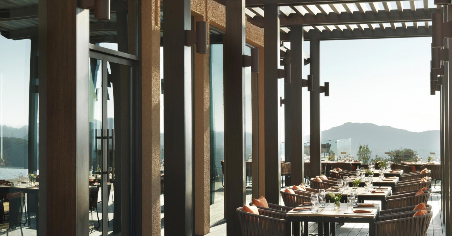Anantara-Al-Jabal-Al-Akhdar-Resort-ajlepsze-hotele-w-Omanie-luksusowe-wakacje-w-Omanie-Oman-wycieczki-Oman-wakacje-szyte-na-miare-38.jpg