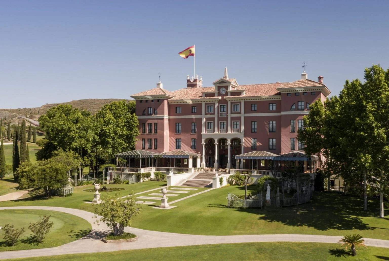 Anantara-Villa-Padiena-Marbella-1.jpg