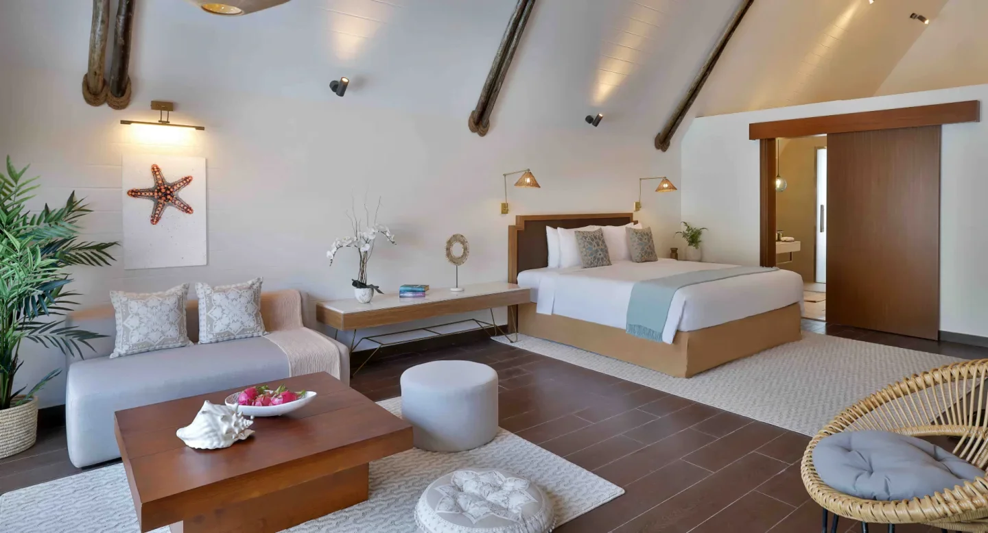 Anantara-World-Islands-Dubai-Resort-luksusowe-hotele-w-Dubaju-najlepsze-hotele-w-Dubaju-na-wakacje-z-rodzina-ekskluzywne-hotele-w-Dubaju-1.png