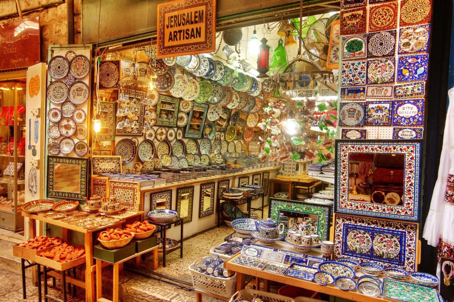 Artisan-in-the-old-city-marketplace.jpg