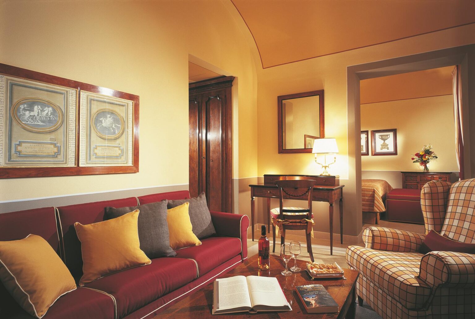 Bagni-di-Pisa_Hotel_Suite.jpg