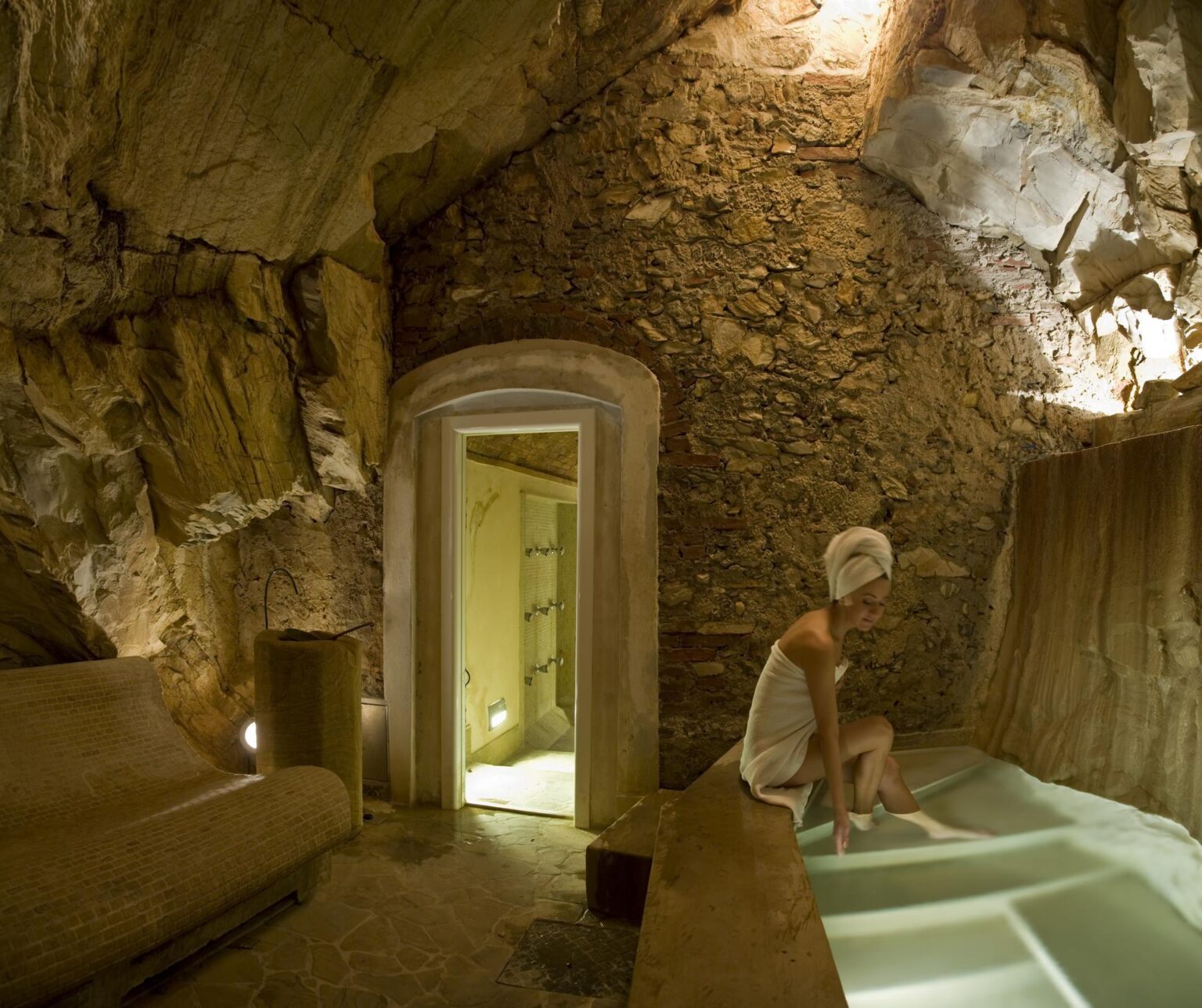 Bagni-di-Pisa_Natural-Spa_The-Grand-Dukes-Natural-Grotto.jpg