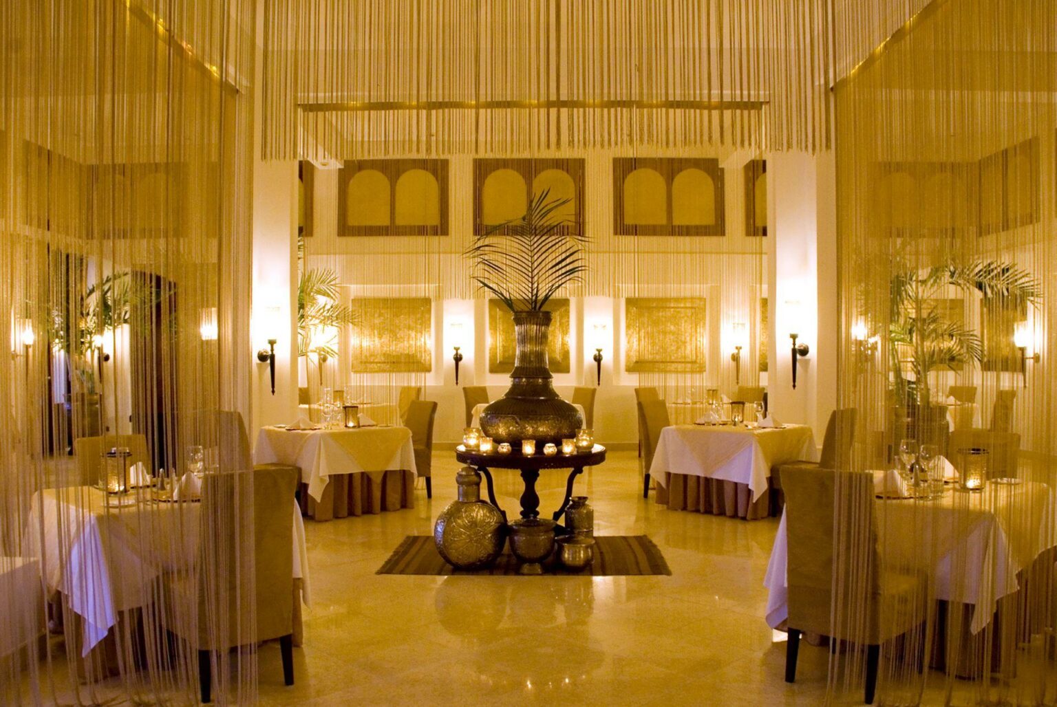 Baraza-Dining-Entrance.jpg