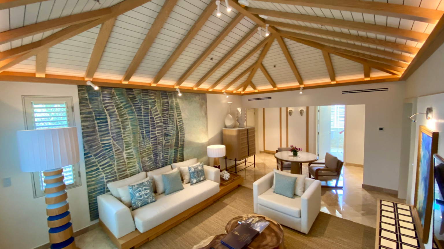Beach-Area-Casita-Suite-Living-Room.png