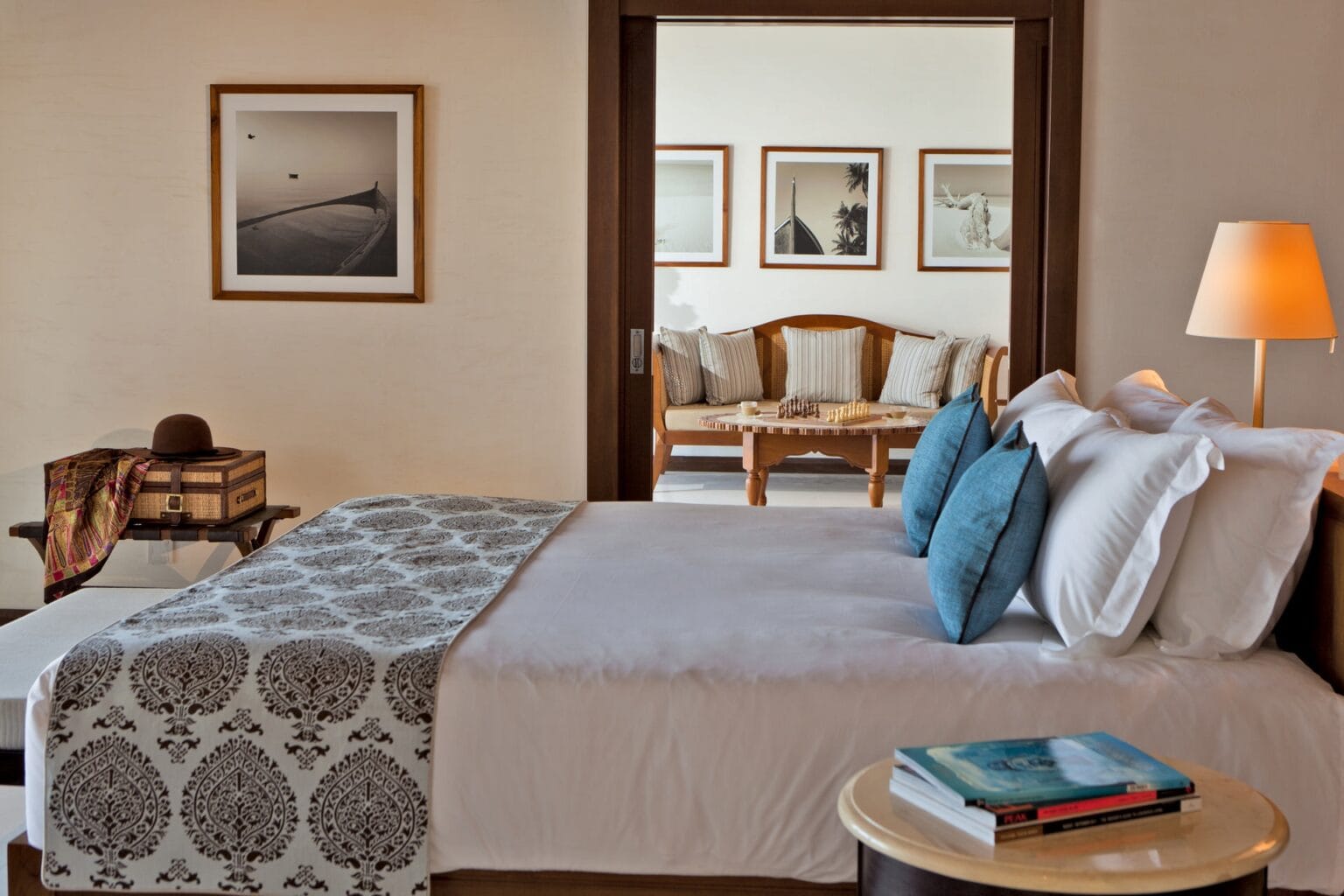 Beach-Villa-Bedroom-FH1109.jpg
