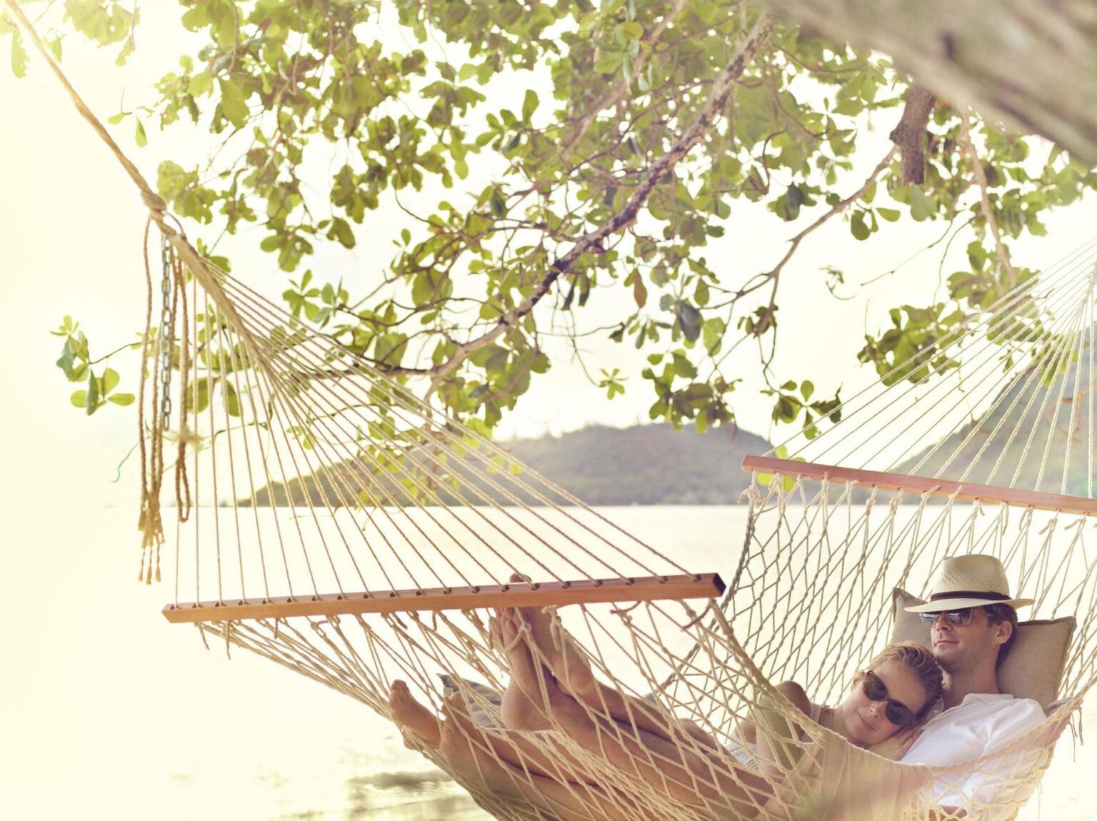 Beach_Hammock_620138_high.jpg