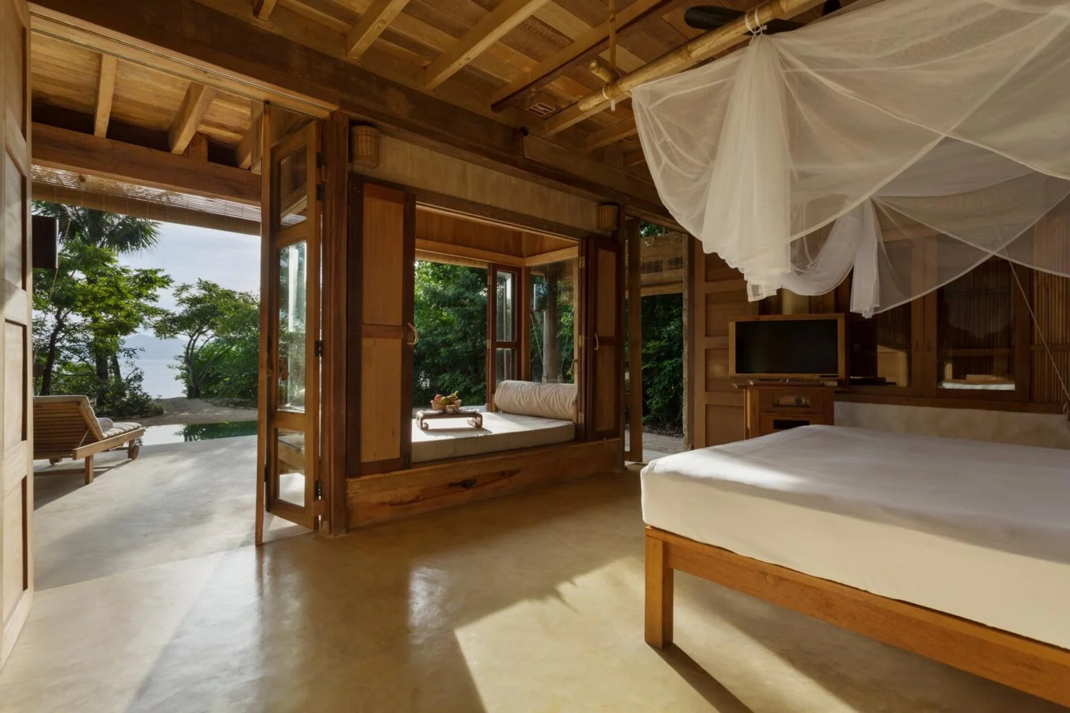 Beach_Villa_Bedroom5_5528-ORIGINAL.jpg