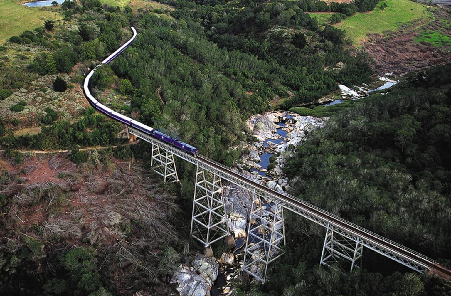 Blue-Train-over-Bridge-on-the-Garden-Route.jpg