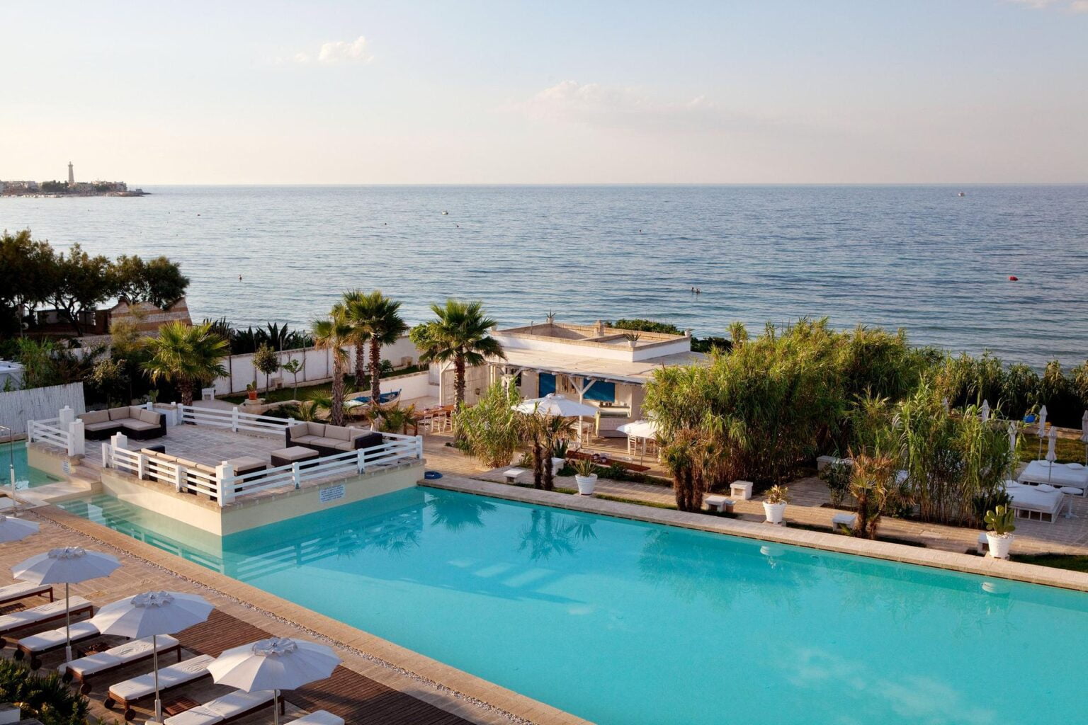Canne-Bianche_pool-and-sea-view.jpg