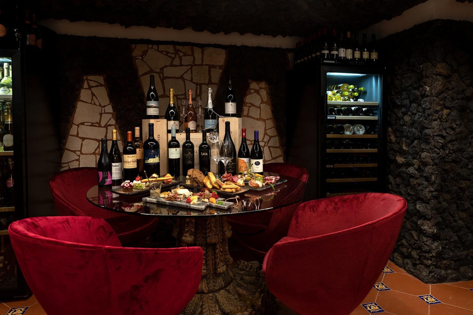 Cantina-002_WebRes.jpg