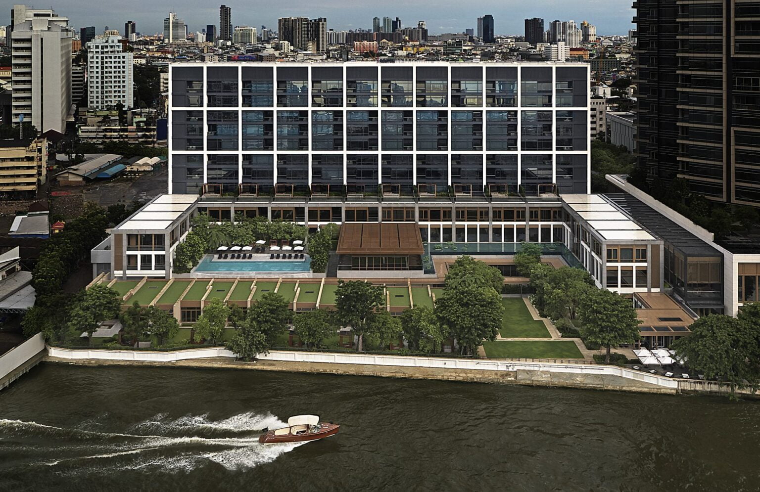 Capella-Bangkok-luksusowe-hotele-w-Bangkoku-ekskluzywne-wakacje-w-Tajlandii-luksusowe-wczasy-w-Bangkoku-najlepsze-hotele-w-Tajlandii-najlepsze-hotele-w-Bangkoku-57.jpg