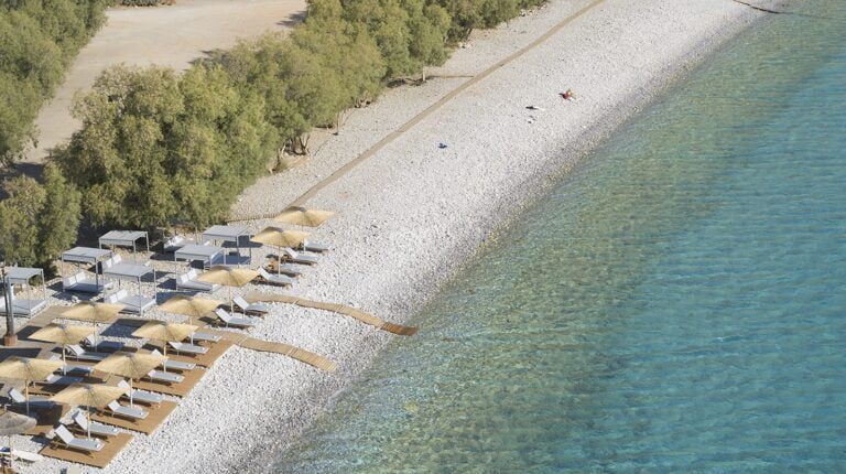 Cayo Exclusive Resort & Spa,Elounda,Kreta,Grecja,Za wystrój hotelu odpowiadał znany włoski projektant Paolo Venier,Wybierz luksusowy hotel i wakacje w Grecji przy Zatoce Mirabello,Wycieczki po Krecie w luksusowym stylu z Carter ®