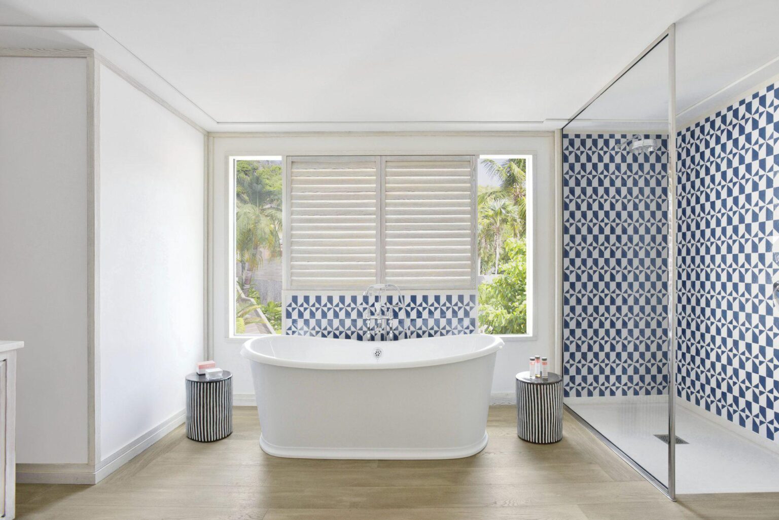 Cheval-Blanc-St-Barth-Isle-de-France-Room-Bathroom-by-Jacques-Grange-V.-Mati_0904.jpg