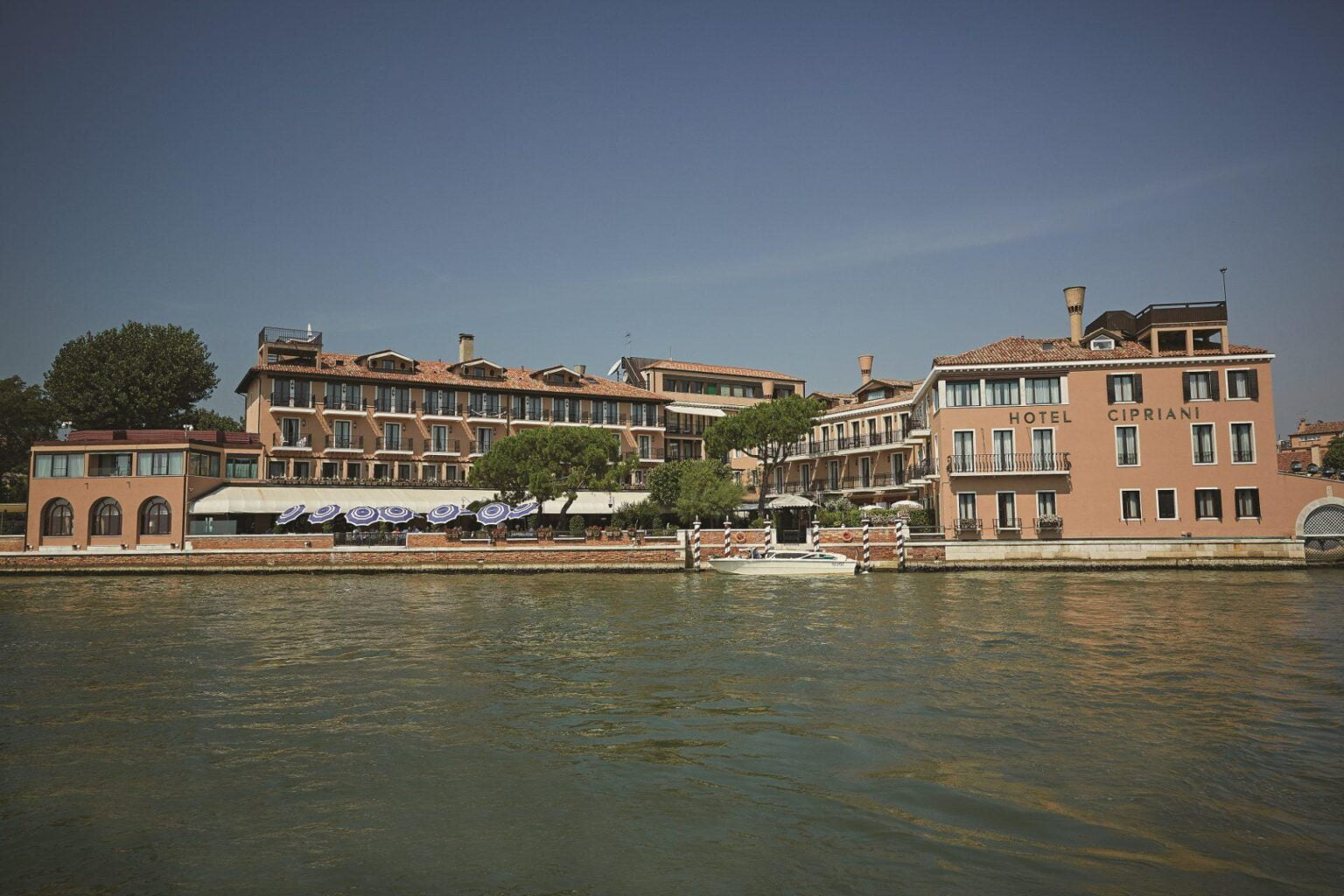 Cipriani-a-Belmond-Hotel-Wenecja-najlepsze-hotele-w-Wenecji-luksusowa-podroz-do-Wenecji-ekskluzywne-hotele-w-Wenecji-luksusowe-wakacje-w-wenecji-citybreak-w-wenecji-104.jpg