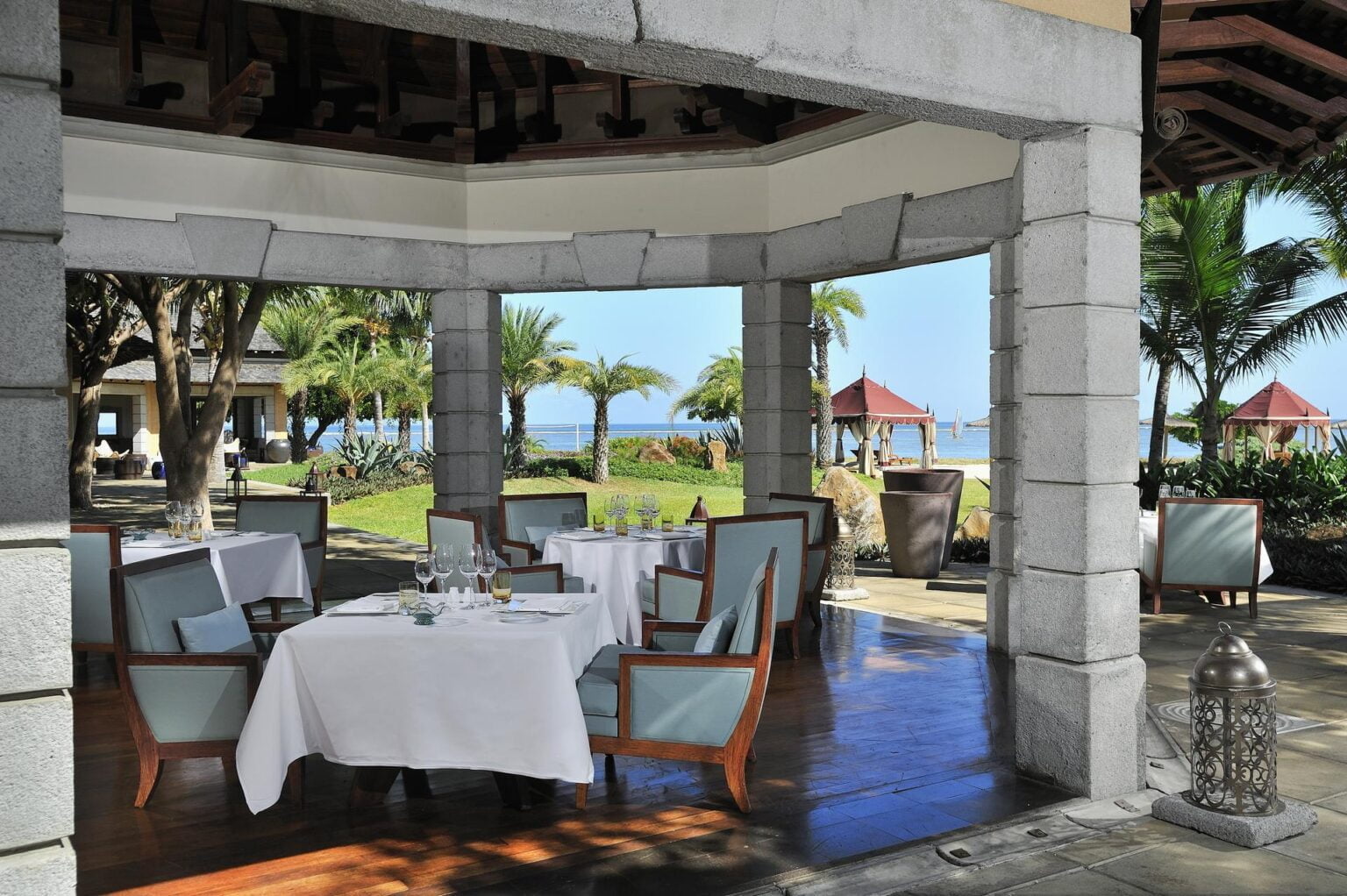 Coast2Coast-Lunch-All-day-dinning-restaurant-with-a-view.jpg
