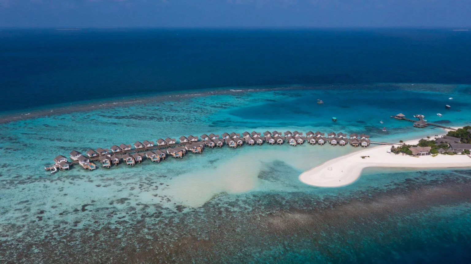 Cora-Cora-Maldives-best-hotels-in-the-maldives-luxury-holidays-in-the-maldives-exclusive-hotels-in-the-maldives-luxury-travel-to-the-maldives-107.jpg