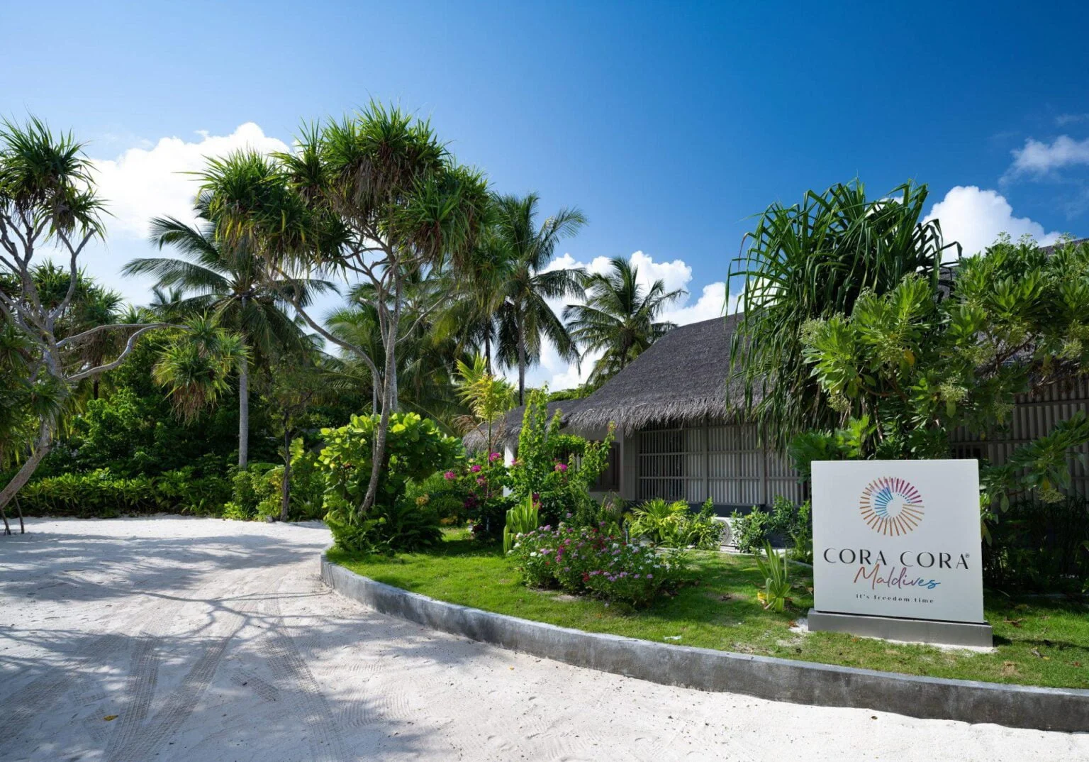 Cora-Cora-Maldives-best-hotels-in-the-maldives-luxury-holidays-in-the-maldives-exclusive-hotels-in-the-maldives-luxury-travel-to-the-maldives-29.jpg