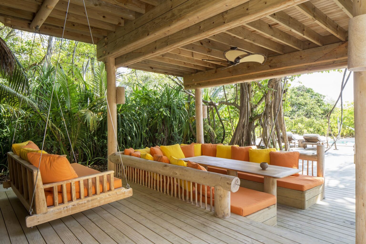 Crusoe-Villa-Suite-with-Pool_Daybed-by-Richard-Waite.jpg