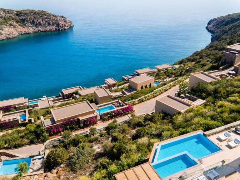 otoczenie hotelu Daios Cove