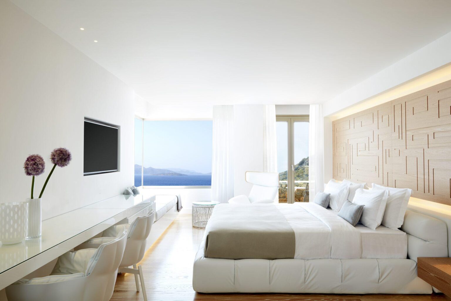 Daios-Cove-C-Mansion-12.jpg