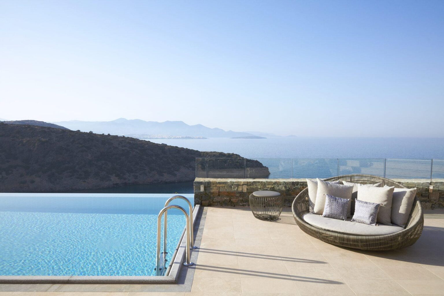 Daios-Cove-C-Mansion-14.jpg