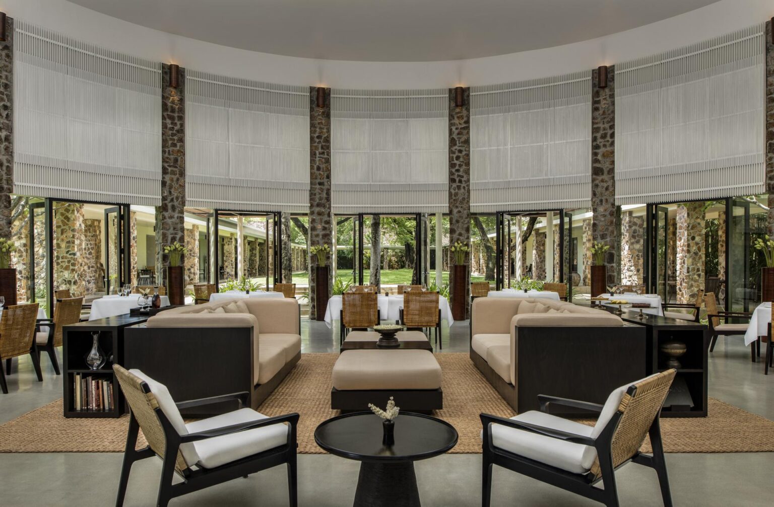 Dining-Room_High-Res_10055.jpg
