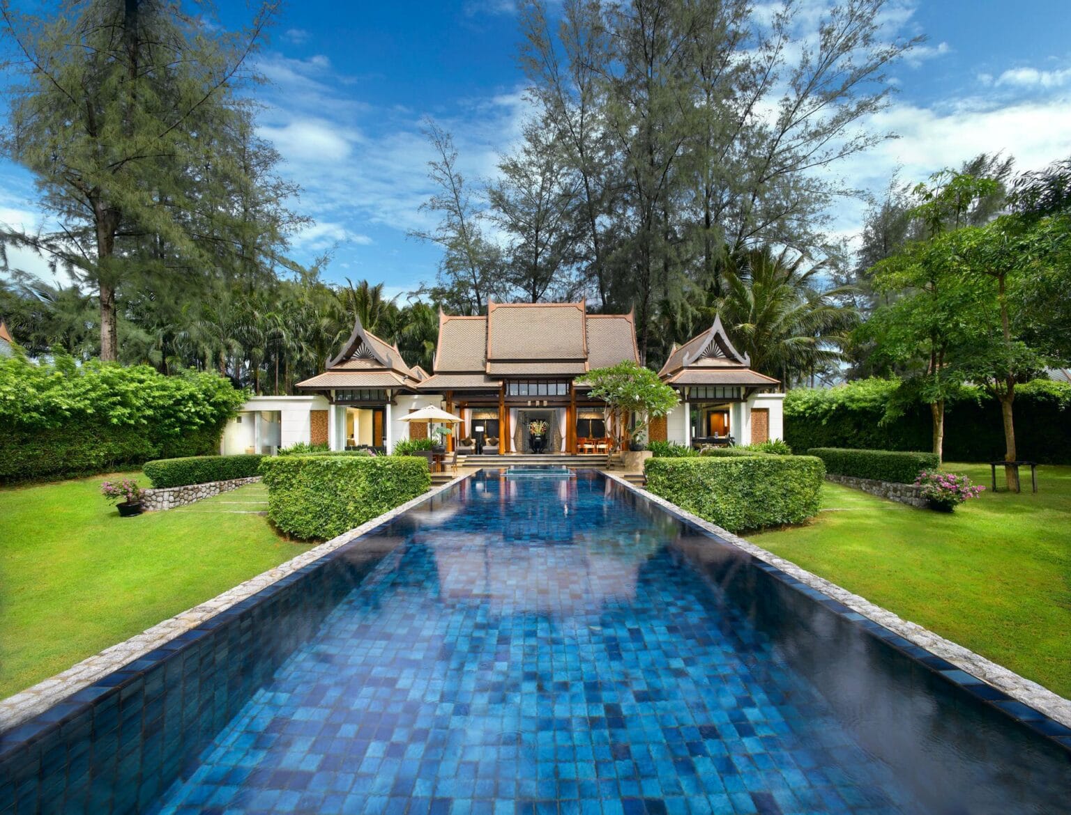 Double-Pool-Villas-by-Banyan-Tree-Phuket-01.jpg