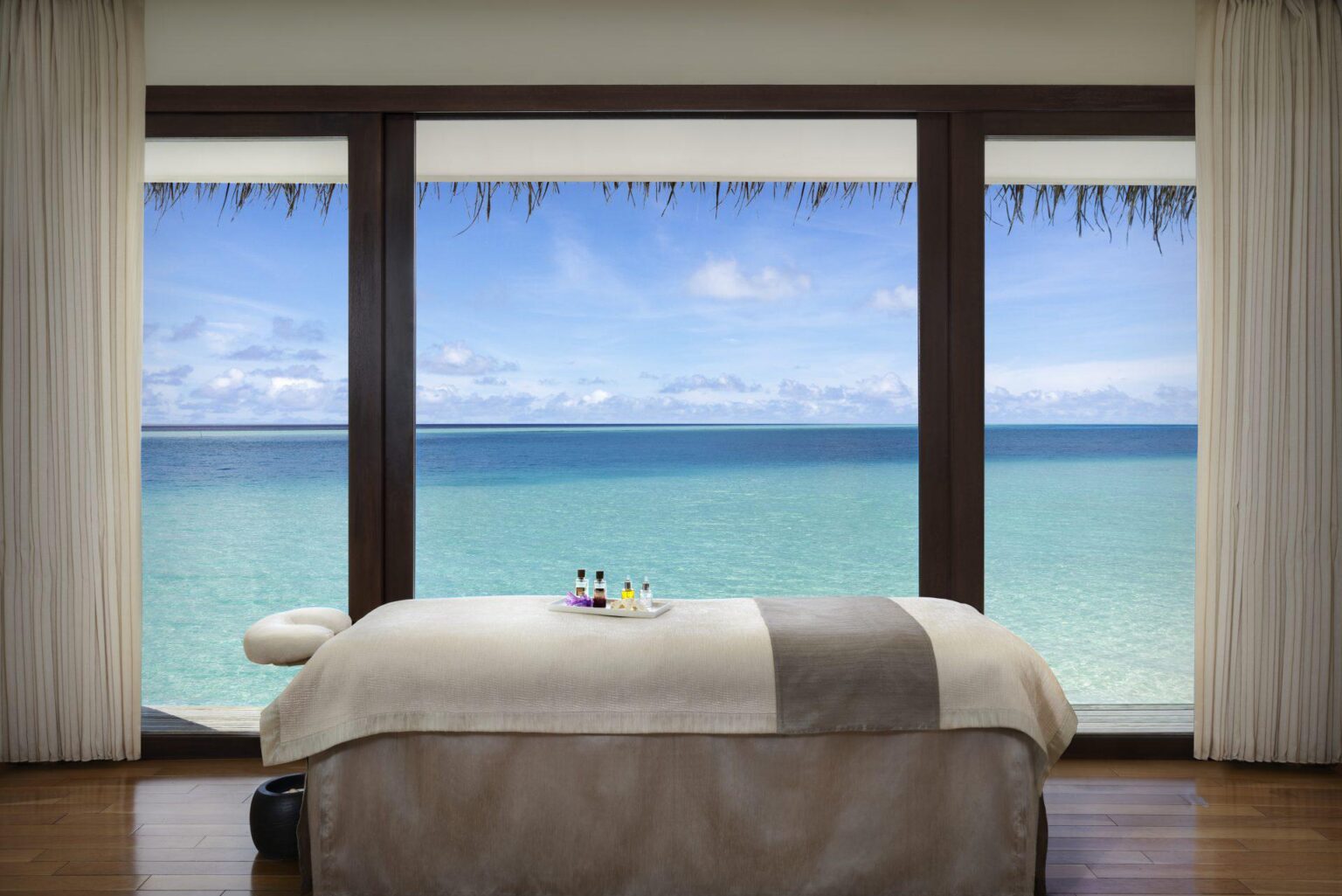Drift-Spa-Overwater-Rooms.jpg