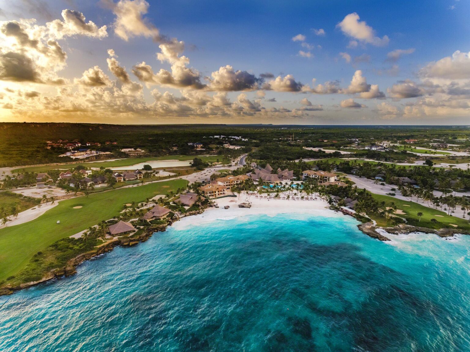 Eden-Roc-Beach-Club-Aerial.jpg