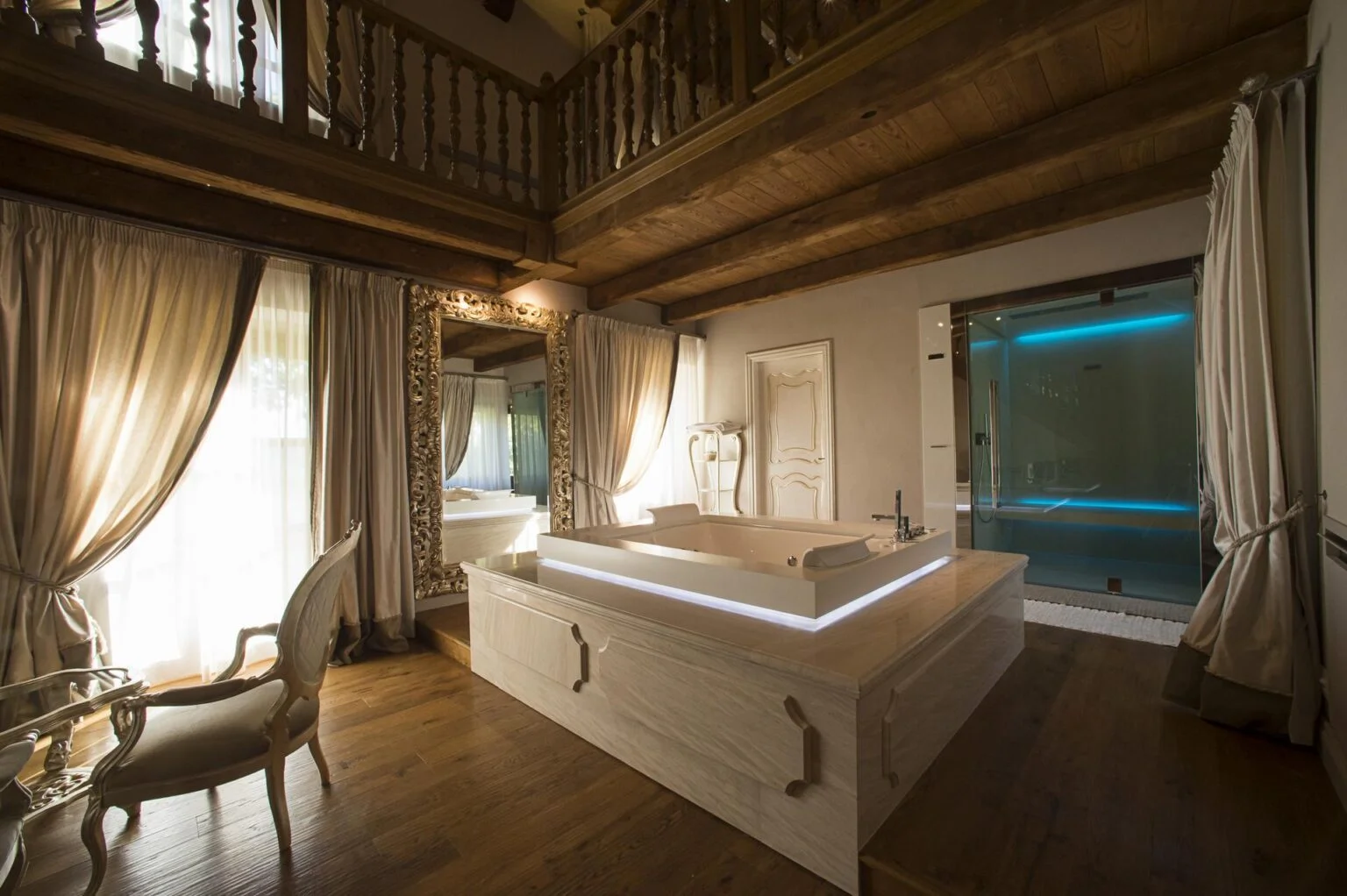 Exclusive-Suite-Spa-LANtico-Granaio.jpg