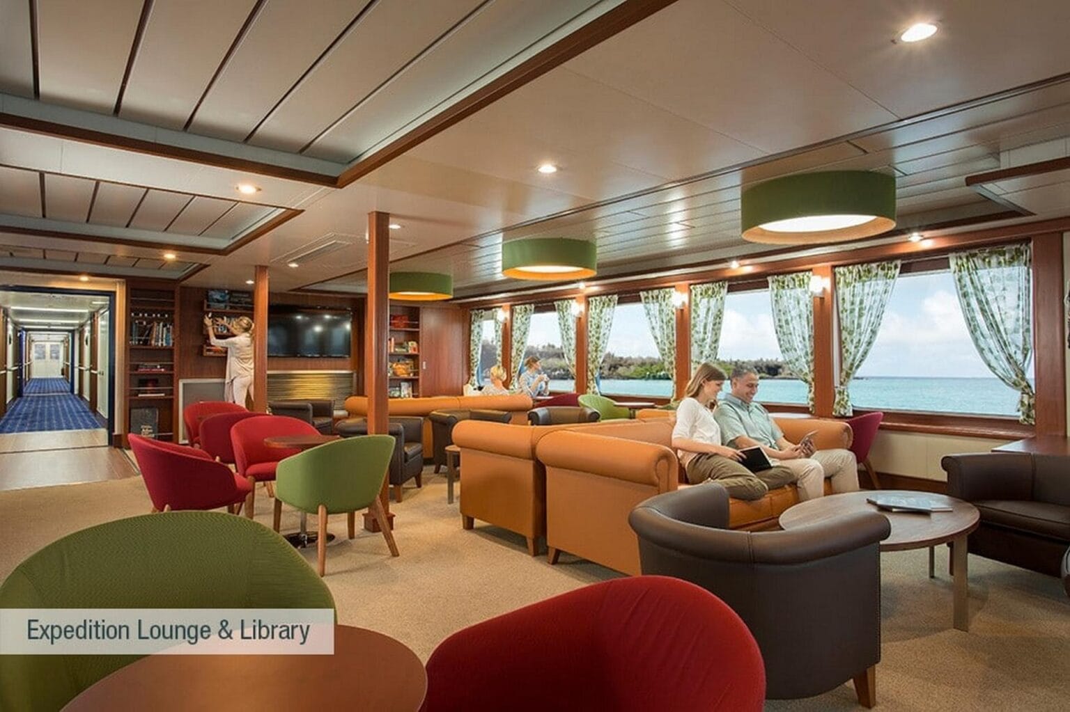 Expedition-Lounge-Library.jpg