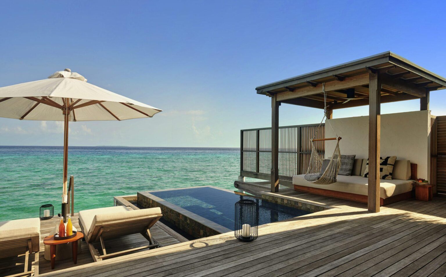 Fairmont-Maldives-luksusowe-hotele-na-Malediwach-ekskluzywane-wakacje-na-Malediwach-wczasy-na-Malediwach-szyte-na-miare-64.jpg