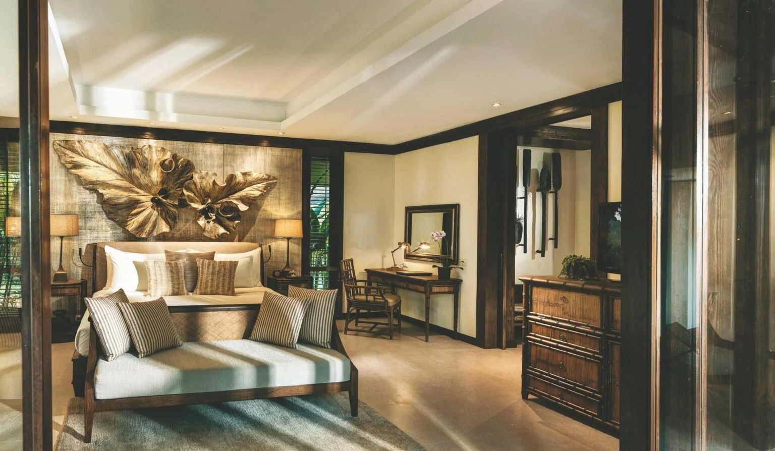Family-Villa-105-Master-Bedroom1.jpg