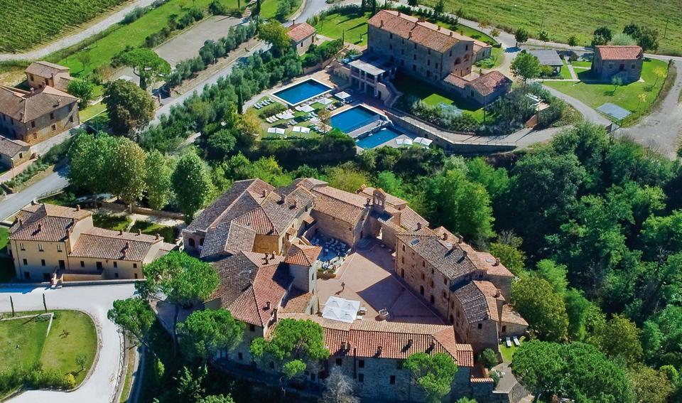 Foto_Aerea_Castel_Monastero_TIF_RGB.jpg