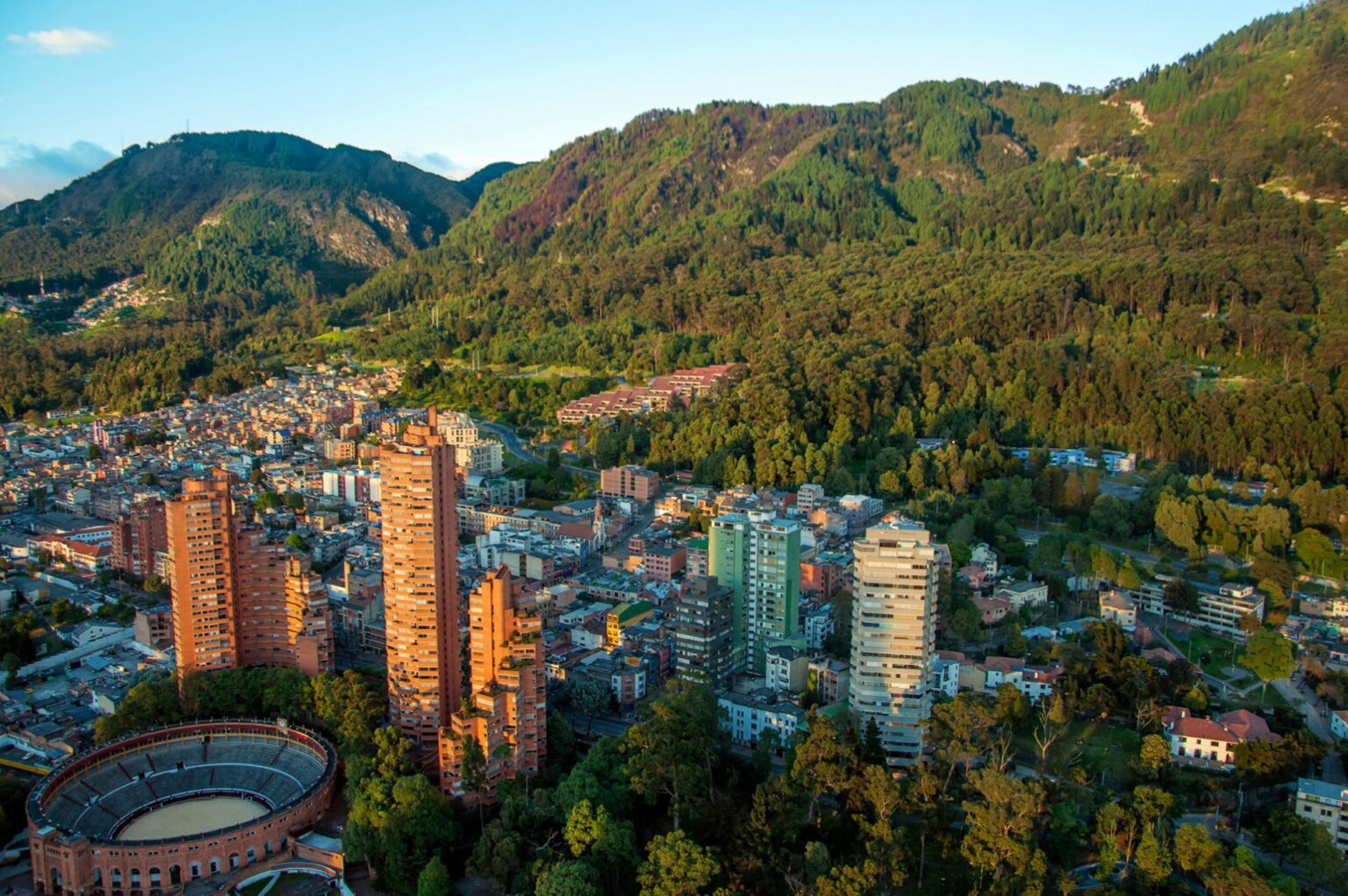 Four-Seasons-Hotel-Bogota-luksusowe-hotele-w-Kolumbii-ekskluzywne-hotele-w-Bogocie-najlepsze-hotele-w-Bogocie-ekskluzywne-wczasy-w-Kolumbii-2.jpg