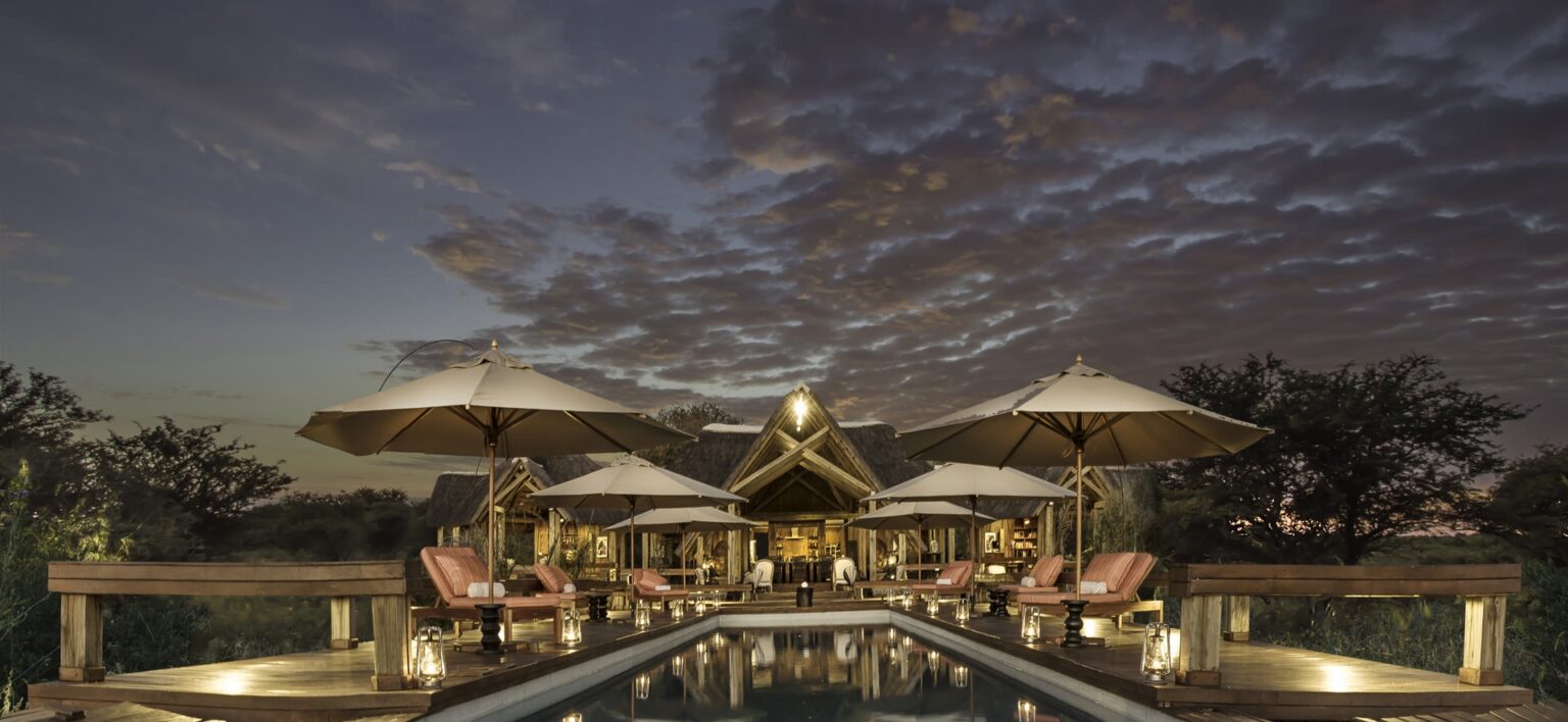 GUEST-POOL-AREA.jpg