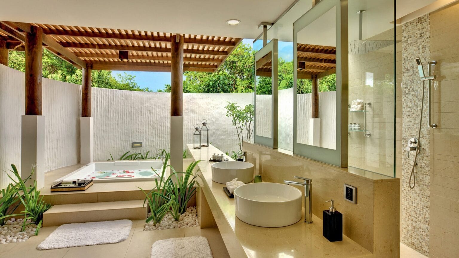 Hideaway-Maldives_Beach-residence-bathroom.jpg