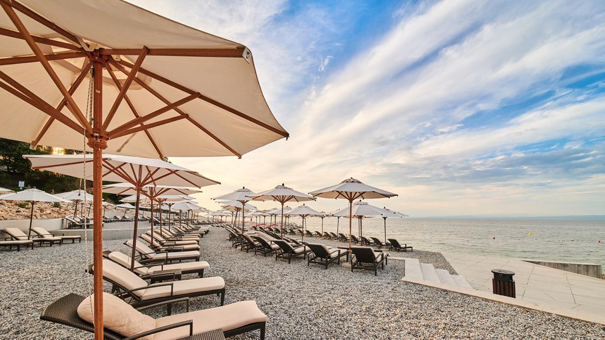 Hotel-Kempinski-Adriatic-Istria-Chorwacja-plaza.jpg