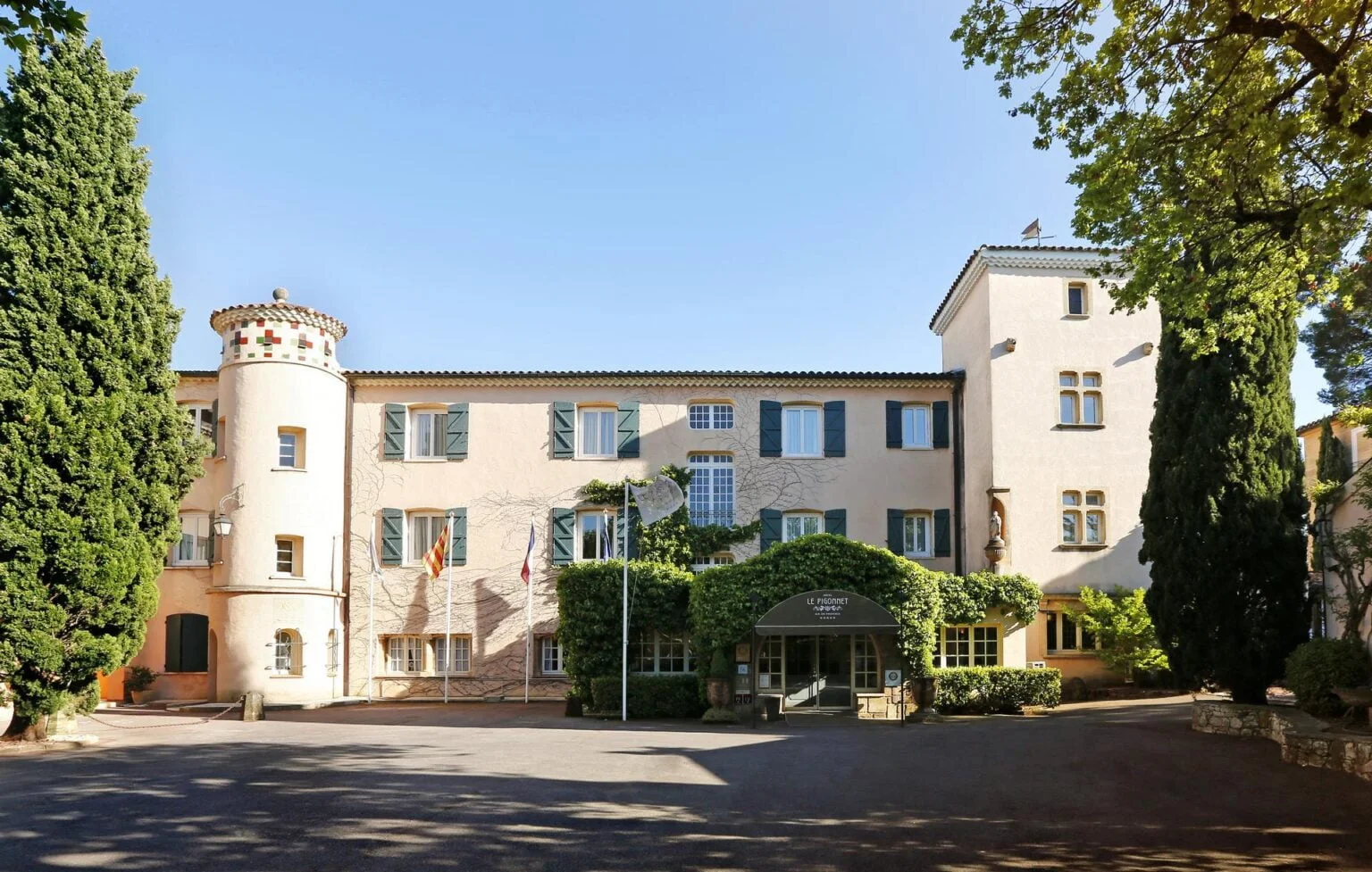 Hotel-Le-Pigonnet-Provence-1.jpg