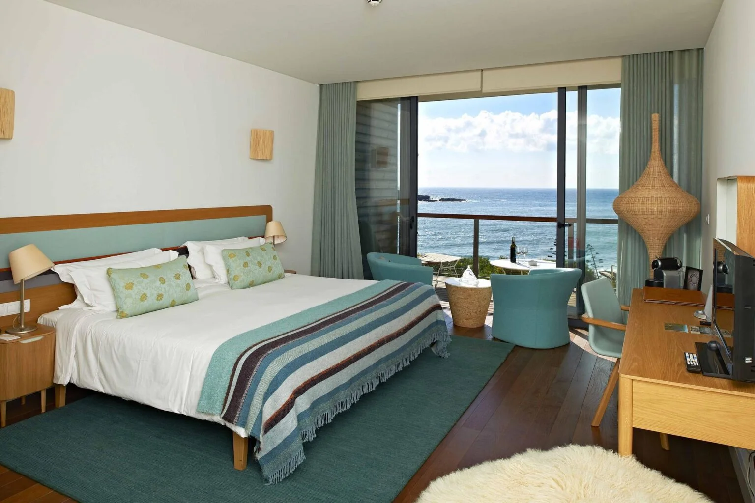 Hotel-Martinhal-Beach-Room.jpg