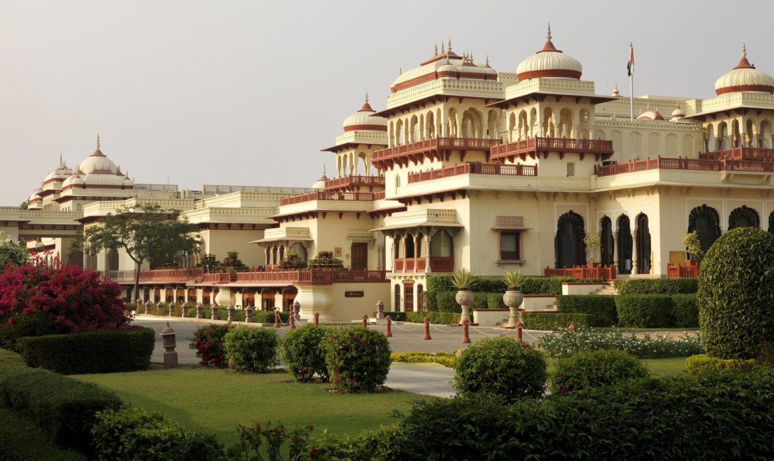Hotel-Rambagh-Palace-Dzajpur.jpg