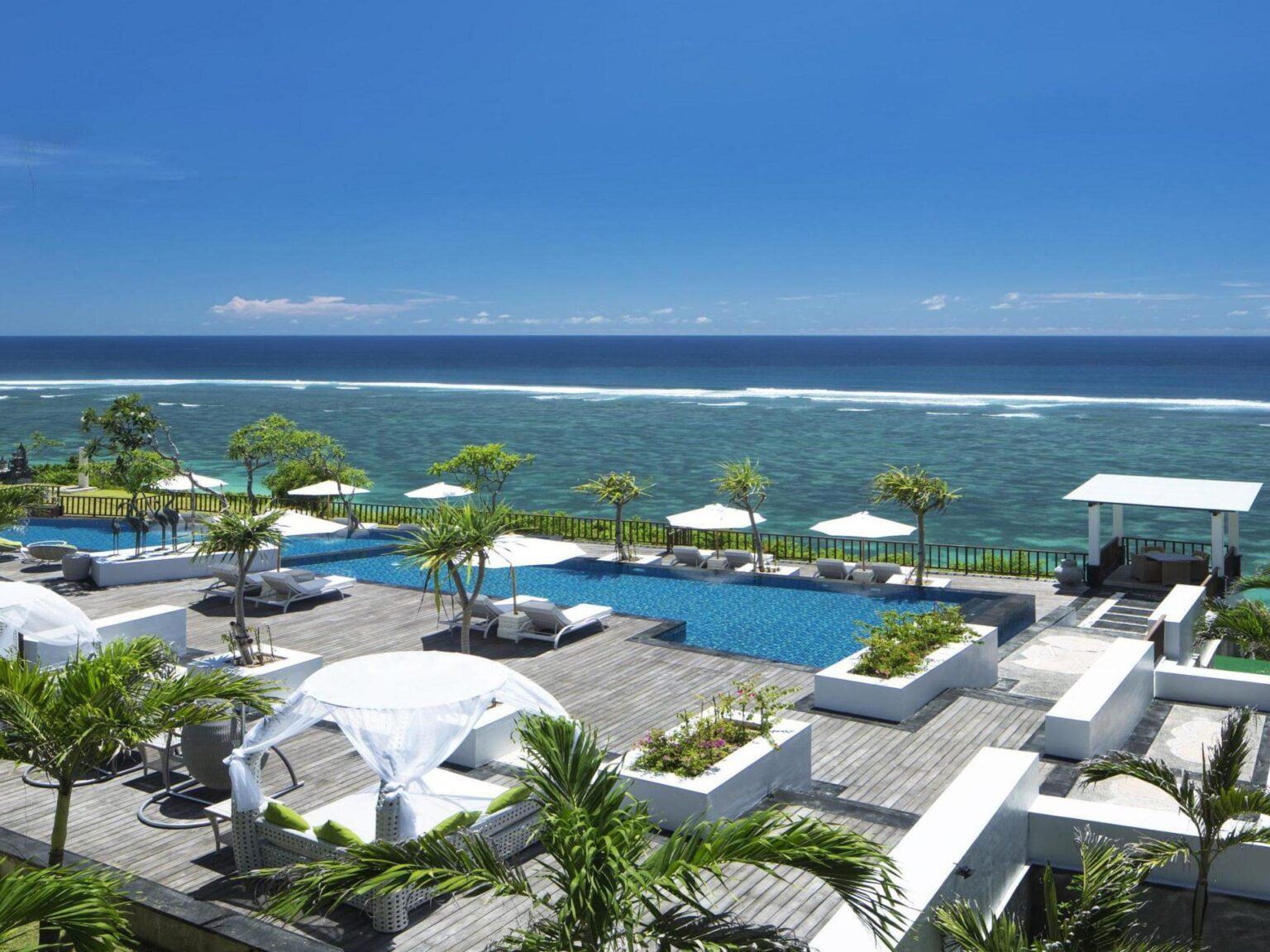Hotel-Samabe-Bali-Suites-Villas-wakacje-w-Indonezji-wczasy-na-Bali-wycieczki-na-Bali-podroze-do-Indonezji-szyte-na-miare-wakacje-na-Bali.jpg