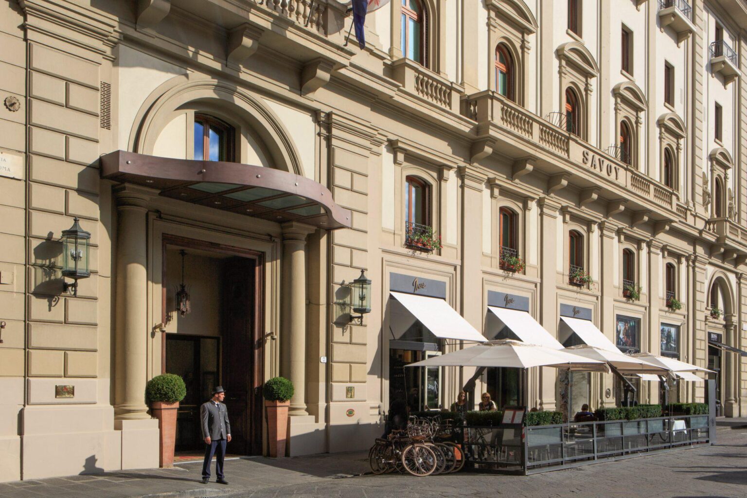 Hotel-Savoy-a-Rocco-Forte-Hotel-luksusowe-hotele-w-Toskanii-Toskania-na-wakacje-wakacje-w-Toskanii-z-biurem-podrozy-luksusowe-hotele-w-Toskanii-28.jpg