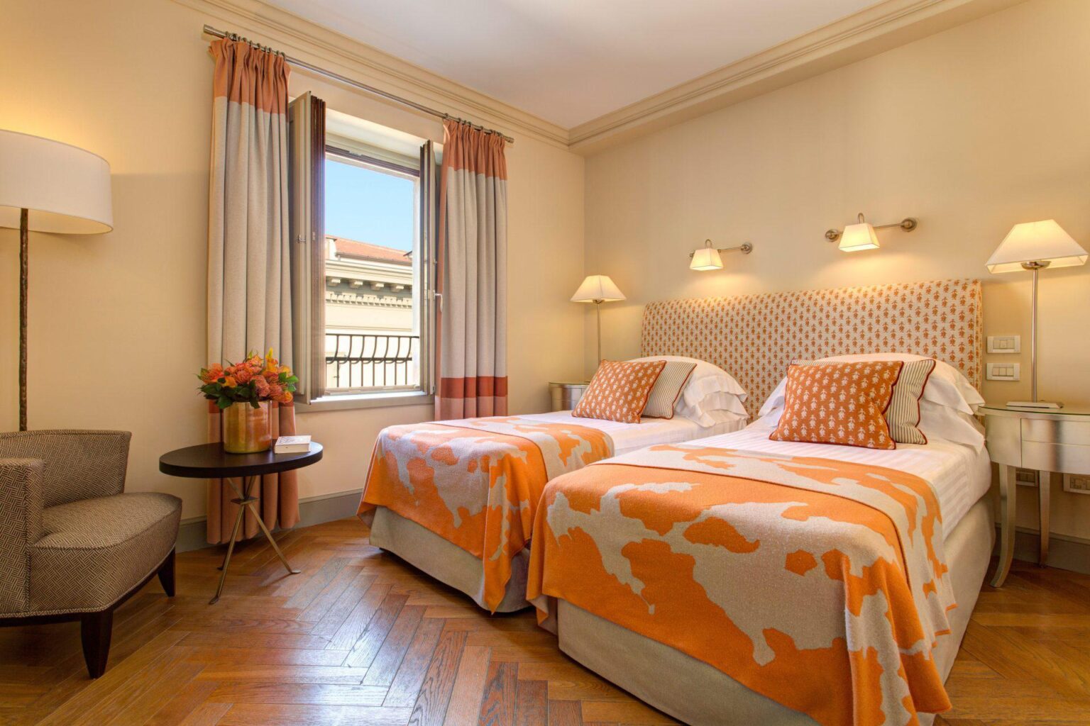 Hotel-Savoy-a-Rocco-Forte-Hotel-luksusowe-hotele-w-Toskanii-Toskania-na-wakacje-wakacje-w-Toskanii-z-biurem-podrozy-luksusowe-hotele-w-Toskanii-3.jpg