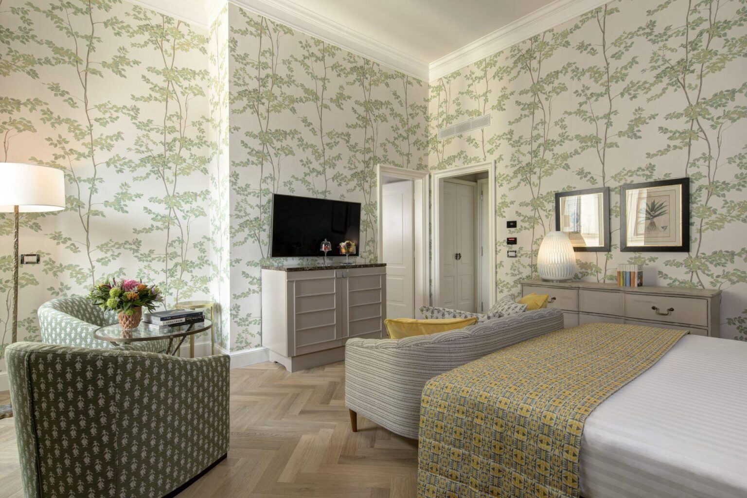 Hotel-Savoy-a-Rocco-Forte-Hotel-luksusowe-hotele-w-Toskanii-Toskania-na-wakacje-wakacje-w-Toskanii-z-biurem-podrozy-luksusowe-hotele-w-Toskanii-40.jpg
